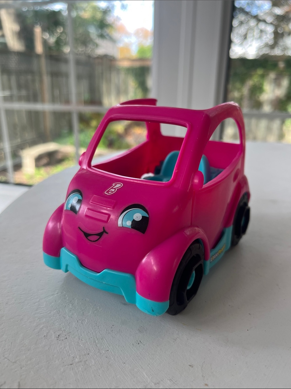 5/$25 💛 Little People Barbie Mini Car